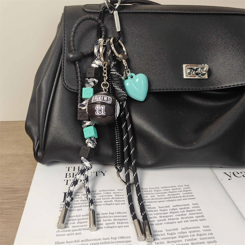 Tiffany blue heart key chain black and white basketball pendant miu wind boys and girls bag pendant wholesale