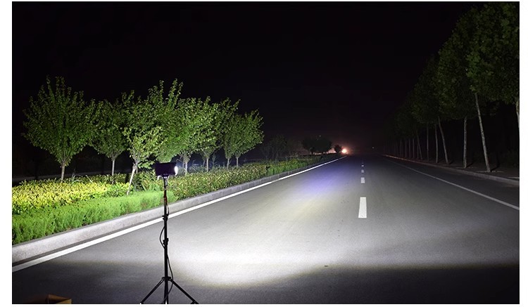 Truck LED Spotlight 24V Car Super Bright Reverse Light