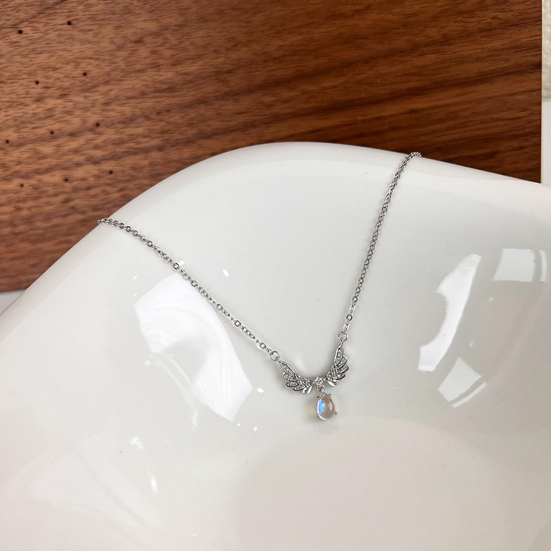 Fashion Wings Copper Pendant Necklace Plating Moonstone Copper Necklaces