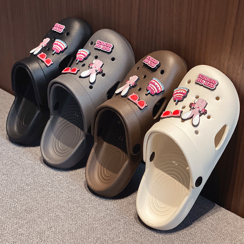 Wholesale factory in-stock summer soft-soled lightweight clogs for bathing, women's closed-toe home non-slip slippers suitable for outdoor wear, men's slippers Wholesale factory in-stock summer soft-soled lightweight clogs for bathing, women's closed-toe home non-slip slippers suitable for outdoor wear, men's slippers