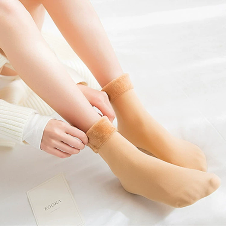 Зимние женские снежные носки теплые и бархатные толстые взрослые наполенные носки