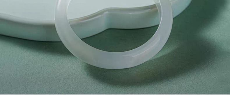Vòng tay ngọc bích Hetian tự nhiên băng ánh trăng trắng – dòng băng chủng thạch vải thiều chi tiết 16