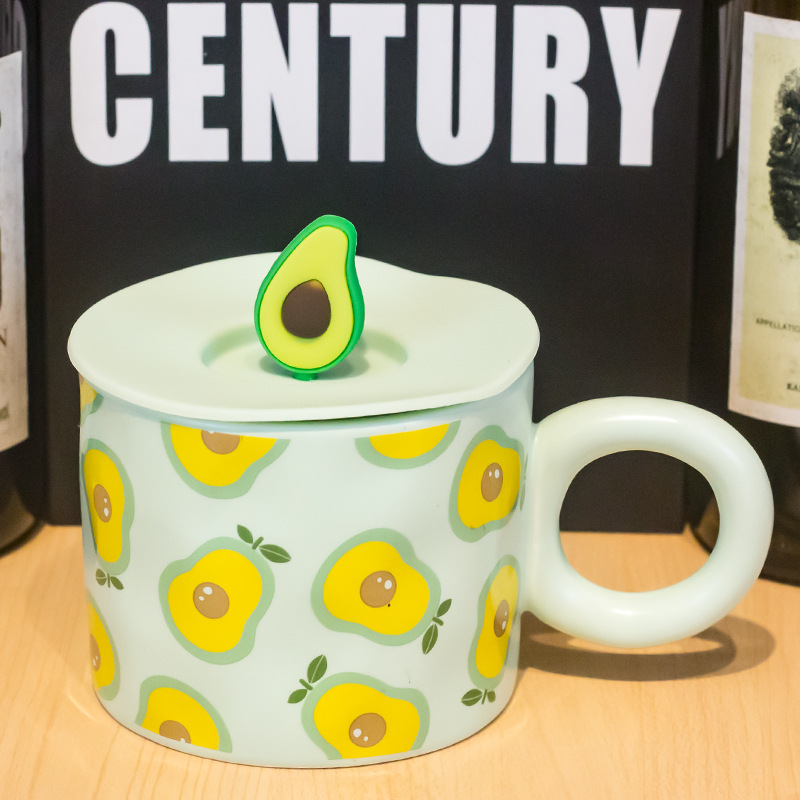 Fruta creativa Linda taza de cerámica taza de consumo doméstico con tapa cuchara taza de verano taza de café de la oficina