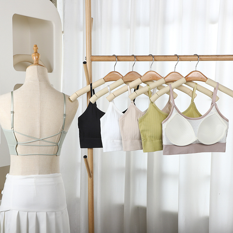 New summer seamless cross-behind bra integrated base straps and chest-wrapped fixed cup beautiful back lingerie