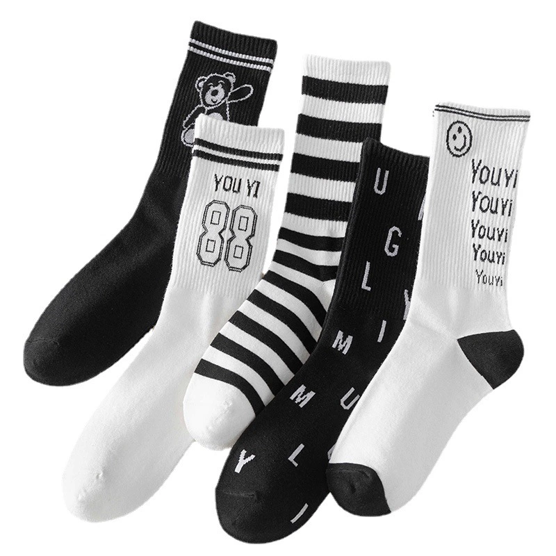 Карикатурные осенние knee socks, до середины голени, с маленькими медведями, оптом