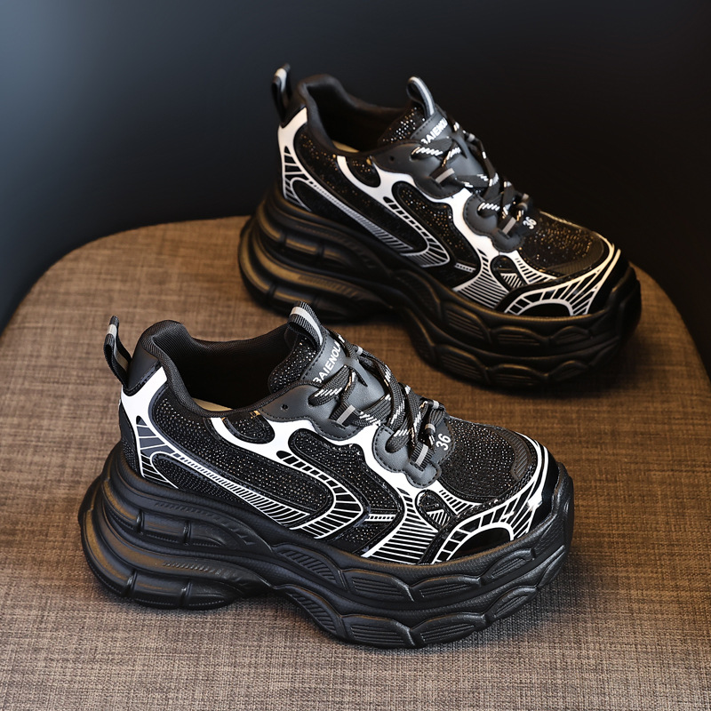 Giày sneaker nữ đế dày tăng chiều cao phối đá rhinestone — Màu đen
