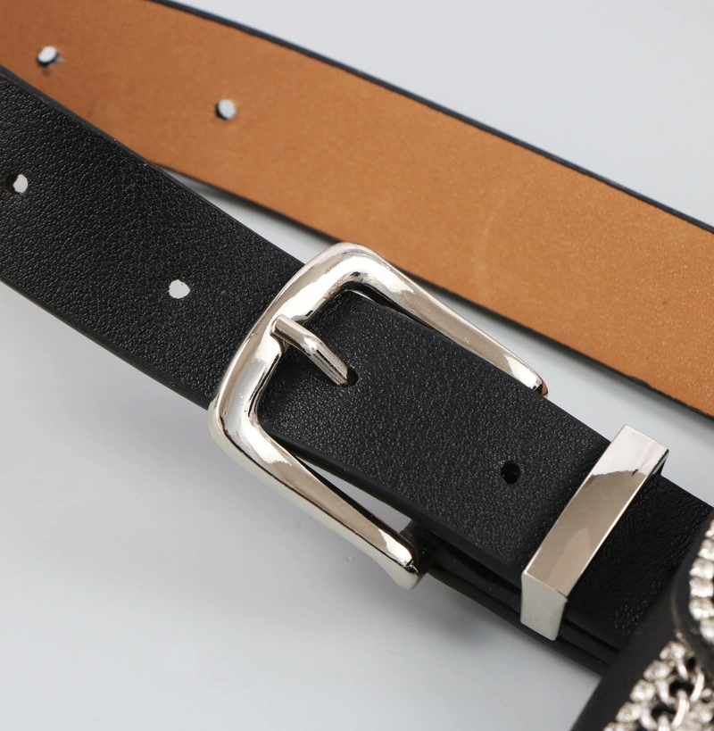 Черная belt bag, коллекция 2021