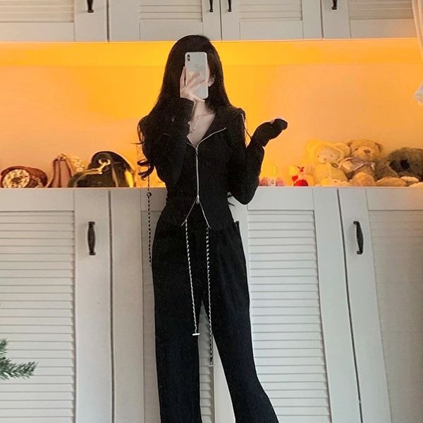 Early Autumn Outfit 2025 New Sweet and Spicy Little Fragrance Fashion Internet Celebrity Street Style Professional Casual Sports Two-Piece Set for Women