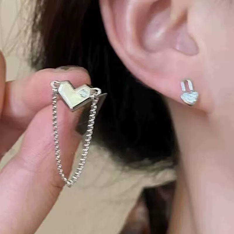 Модные серебряные асимметричные цепочные серьги дизайна 蒂思雨兮, уникальный дизайн для сезонной моды