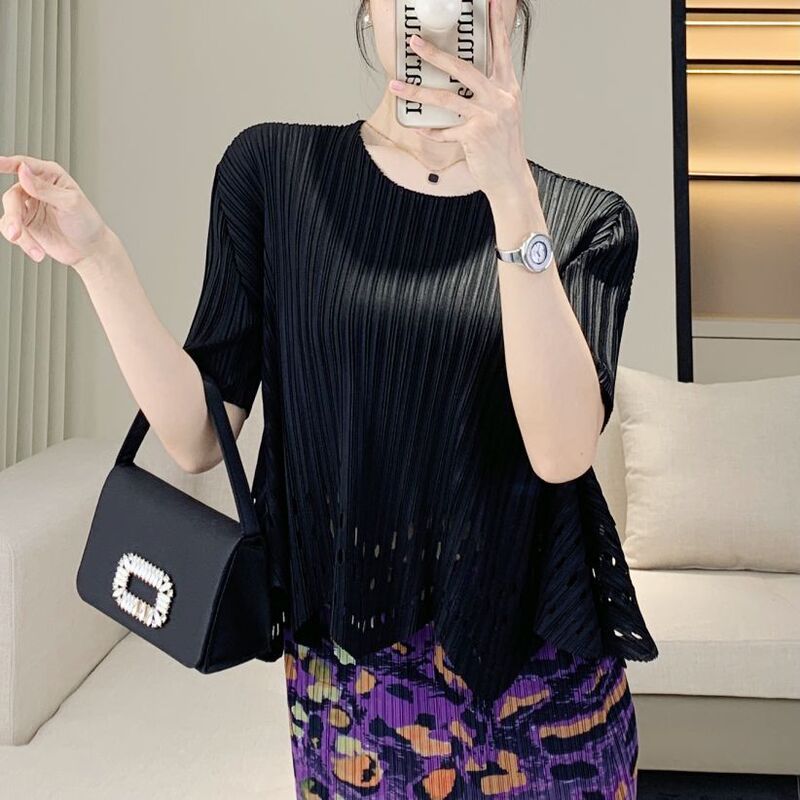2024 Summer Pleated Casual Miyake Mesh Short-sleeved T-shirt Women's Hollow All-match Korean Style Elegant Small Top Women's Clothing
