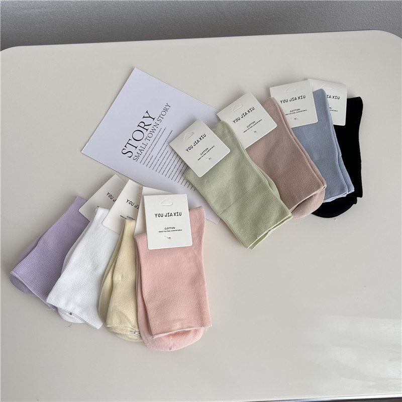35g Weight Socks Classification Socks Lingerie Type Cotton Fabric Type Stretchy Elasticity A Pair Quantity Daily Occasion Comfort Function Solid Color Pattern All Seasons Season Women's Gender Simple Style Style Simple Style Women's Solid Color Cotton Crew Socks A Pair 无