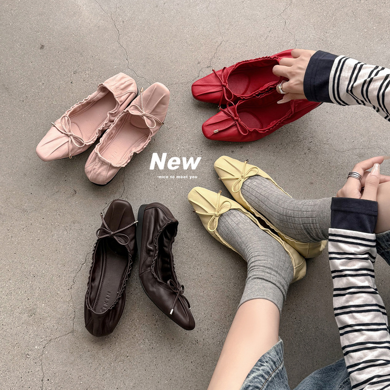 Blogger's style~Square-toed ruched bow low-heel rocking shoes, 2026 autumn personalized light luxury style square-toed single shoes