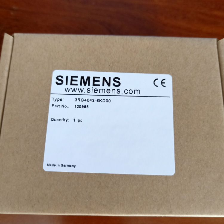 Siemens proximity switch sensor BERO 3RG4043-6KD00