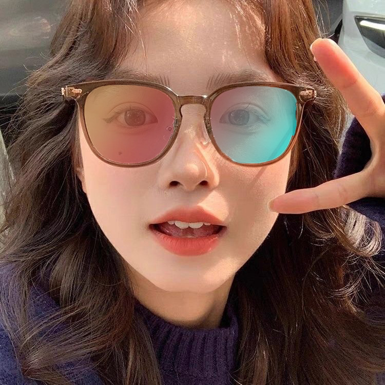 Nueva moda coreana de miopía, daltonía al color, débil, especial con marco de gafas de miopía, tendencia simple.