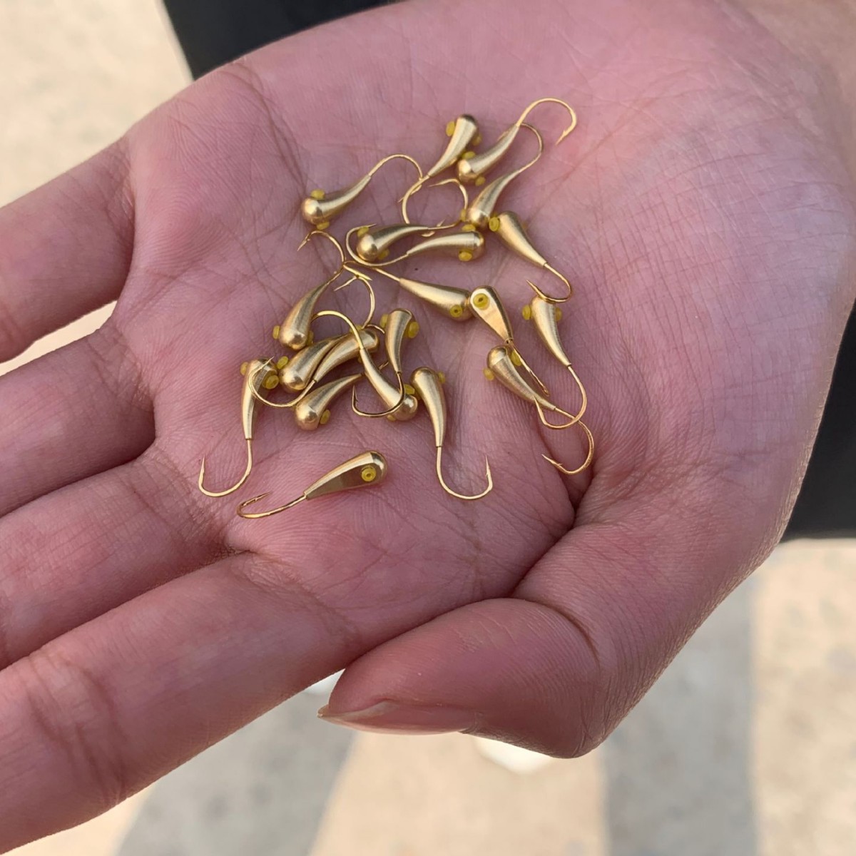 Gancho de bronce con cabeza hacia el cielo Jin Haixi colgante de bronce hecho a mano dientes de lobo tradicionales 45 grados gancho de bronce con cabeza hacia el cielo Jin Haixi perforación gancho