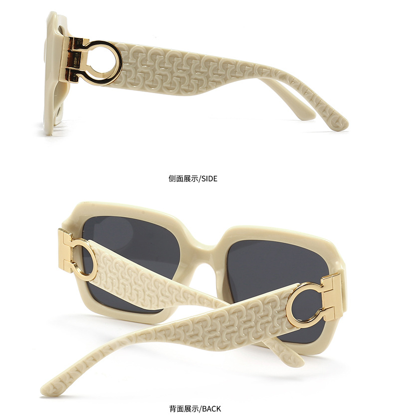 Fashion Women's Sunglasses display picture 5