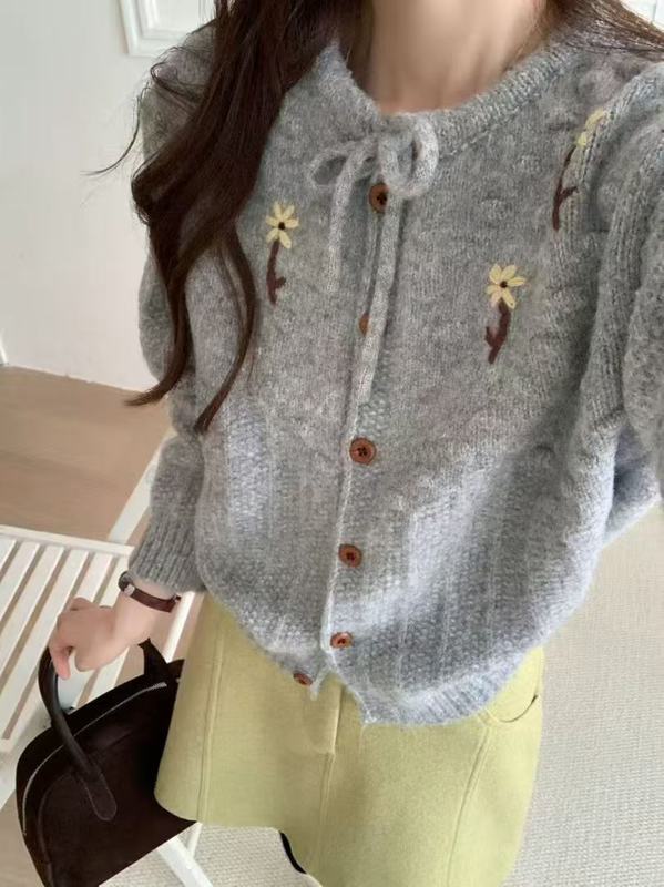 精致手工立体绣花单排扣针织毛衣开衫女秋季新款糯叽叽系带小外套|undefined