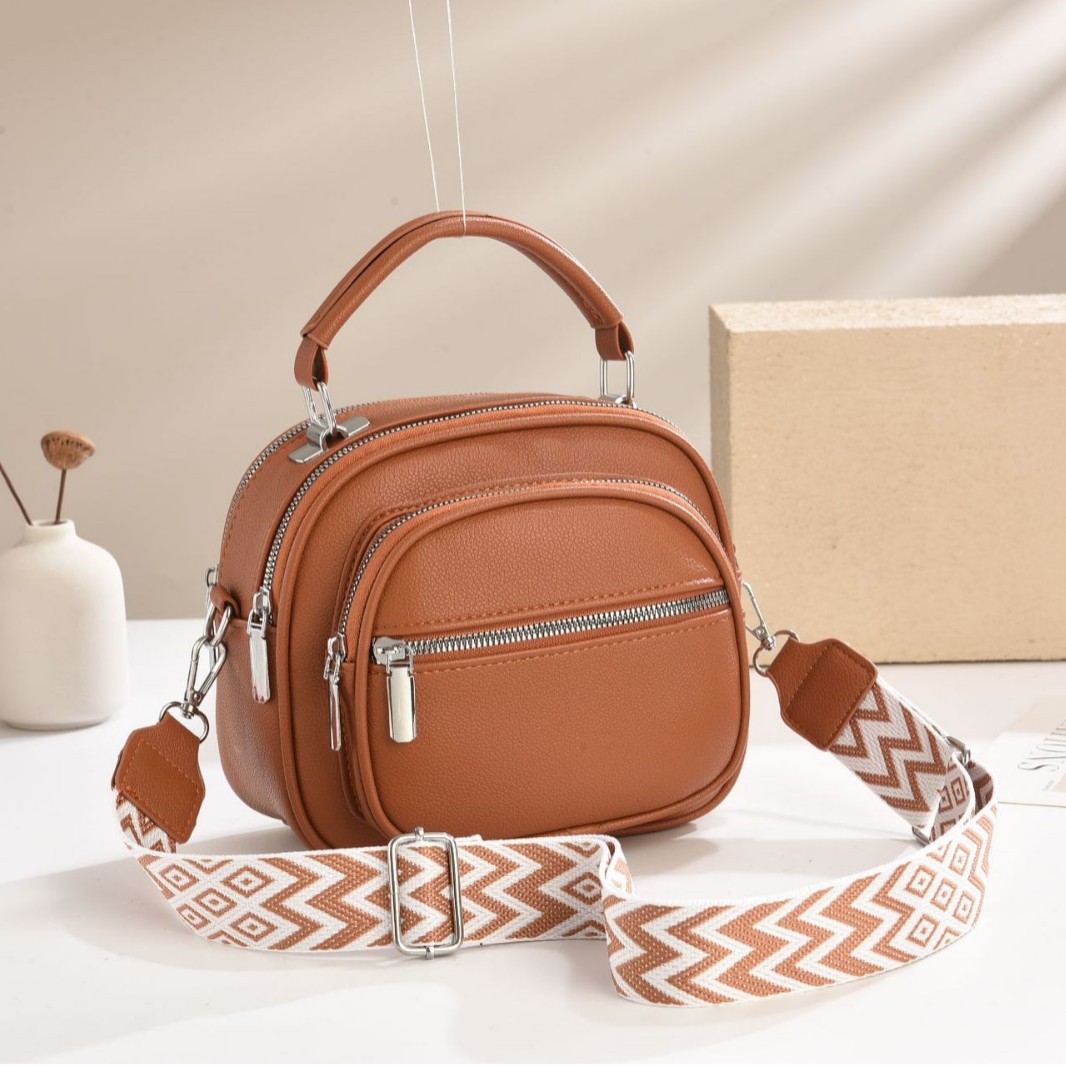 Bolsos exquisitos de verano 2025, bolsos de mano clásicos de moda, bolsos de hombro simples, bolsos transfronterizos