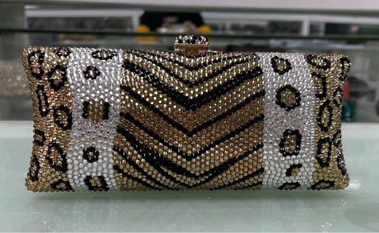 Túi clutch nữ đính kim cương thủ công đế bằng dự tiệc — Cuộn tròn đô la/phấn màu chi tiết 36