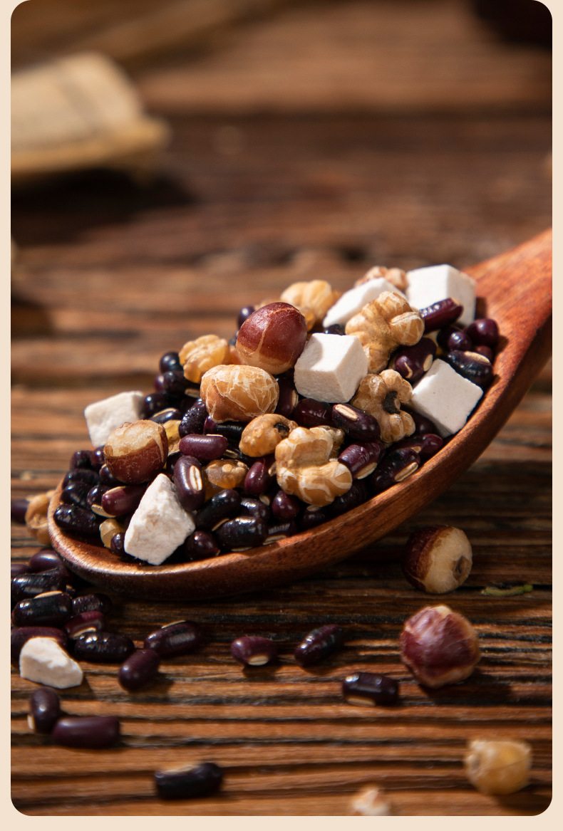 Three-Steam Three-Sun Red Bean Poria Coix Tea (330g) — Roasted Herbal Blend with Euryale in use