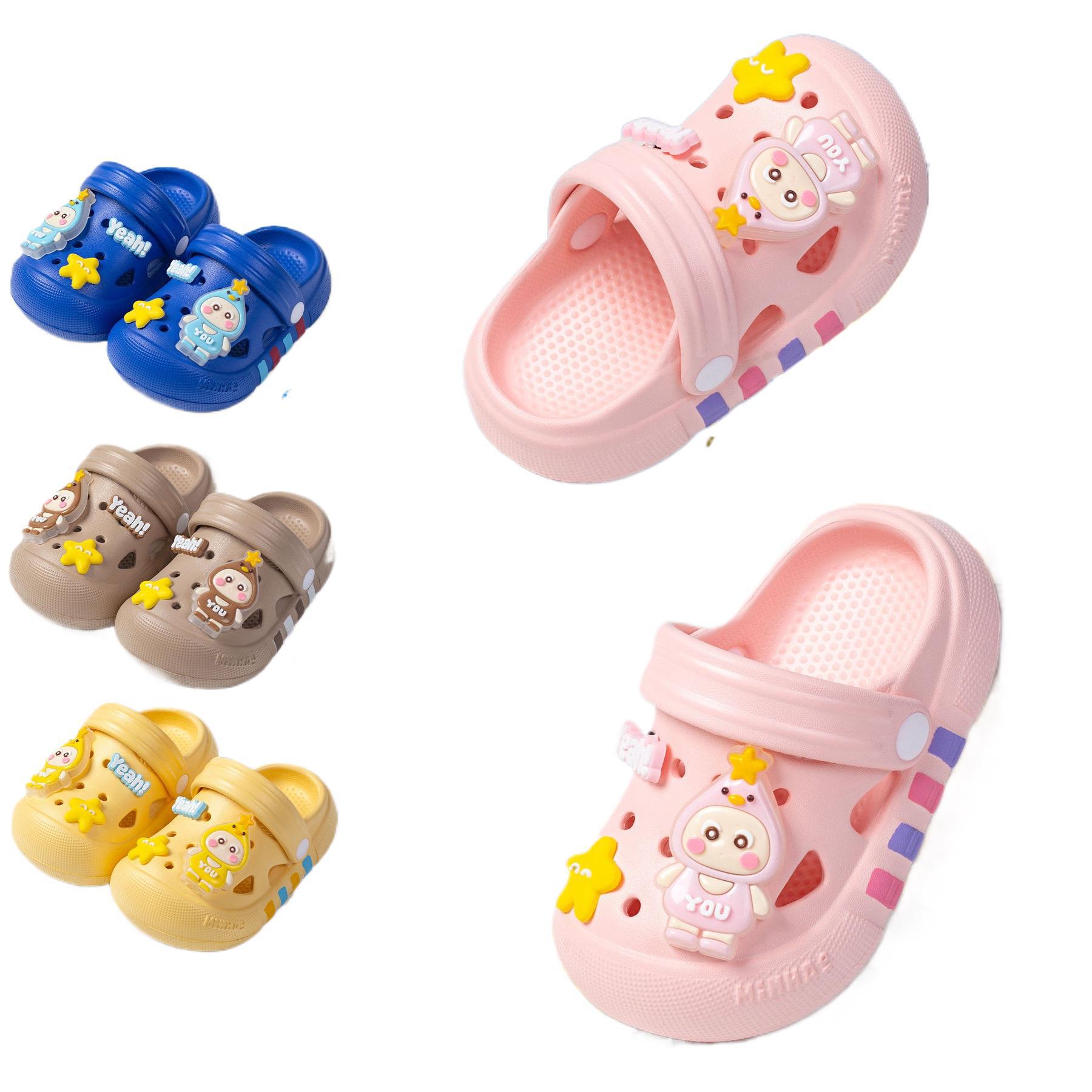 Caricatura encantadora con suela suave para niños agujeros zapatos de verano para usar sandalias de verano para niños y niñas zapatillas de bebé al por mayor