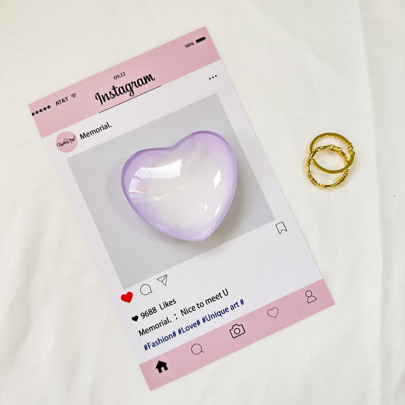 _0035_白支架-水晶玻璃爱心-渲染紫边