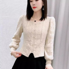 2023爆款蕾丝打底衫女长袖秋冬新款修身显瘦毛衣洋气内搭短款上衣