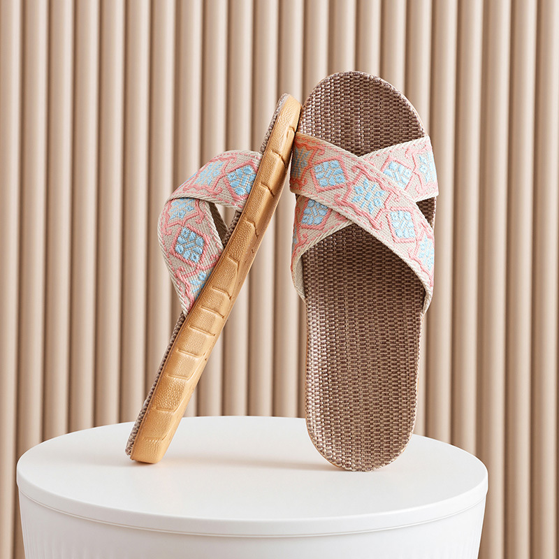 Zapatillas de lino de cuatro estaciones, venta al por mayor para el hogar, zapatillas de algodón y lino para interiores desodorantes y antideslizantes para mujeres, sandalias silenciosas para el hogar para mujeres