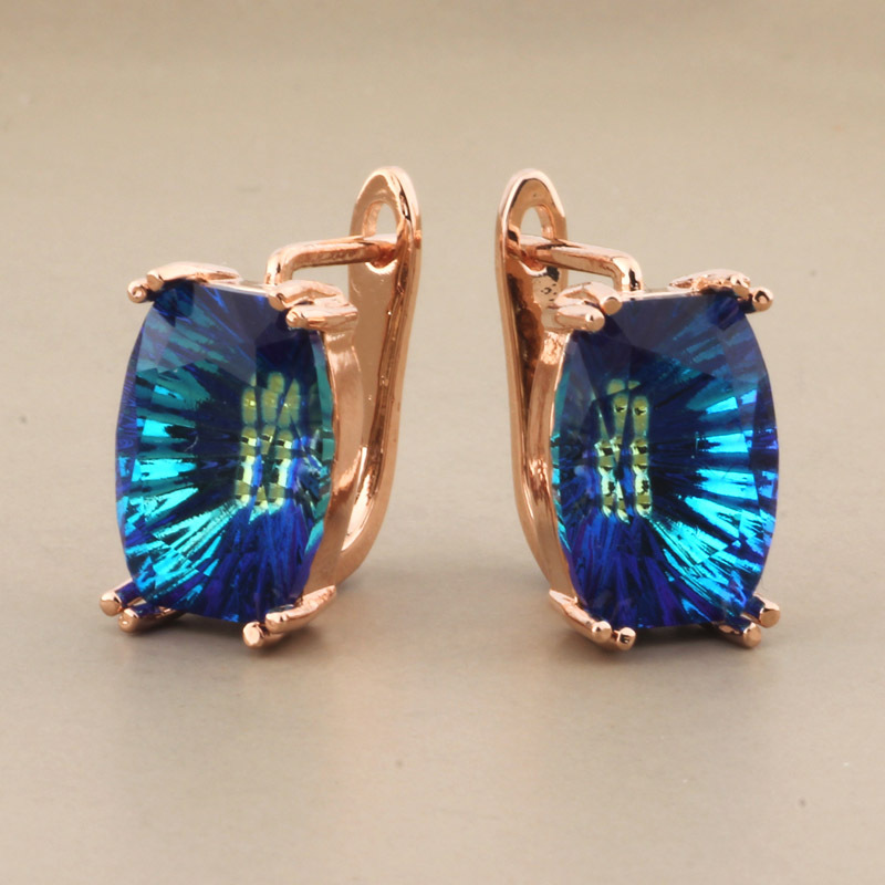 Nueva Venta caliente transfronteriza europea y americana de lujo exquisito cristal brillante color rosa oro oído hebilla pendientes mujer fábrica al por mayor