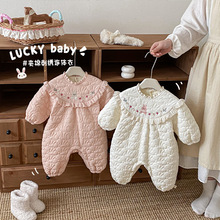 婴儿超萌连体衣2025新款冬季女宝宝刺绣卡通夹棉爬服新生儿衣服潮