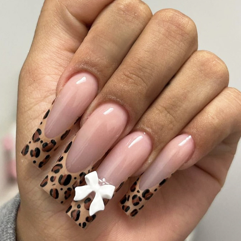 Wearing Nail Pieces Advanced Autumn Leopard Nail Pieces European and American 3D Simple Bow Nail Patch False Nail Long Wearing Nail Pieces Advanced Autumn Leopard Nail Pieces European and American 3D Simple Bow Nail Patch False Nail Long