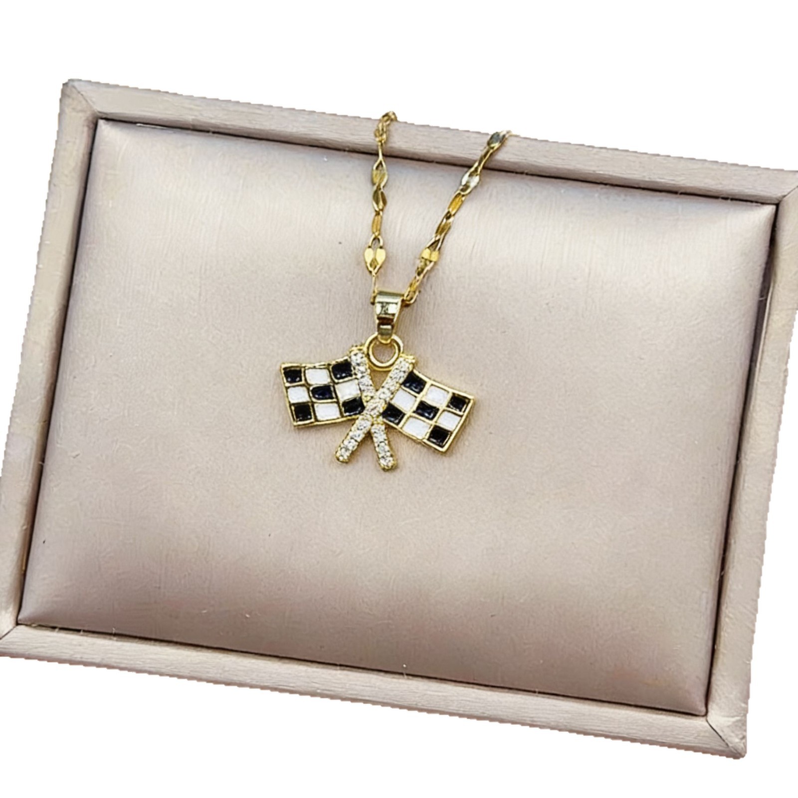 F1 Racing Flag Pendant Necklace, Simple Stylish Chain Necklace_voghion.com