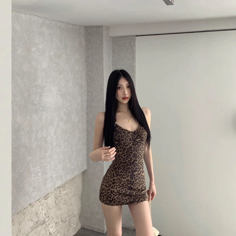 Leopard-print Neck Sling dress Women's Spring and Autumn Sweet Spice Girl Tight Skirt Pure Desire Elegant Waist-wrapped Hip Skirt
