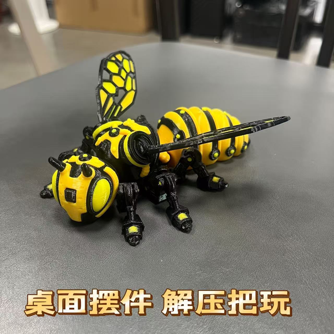 3D Printed Jointed Movable Exquisite Bee Desktop Car Ornament Bumblebee Car Decoration Student Prize