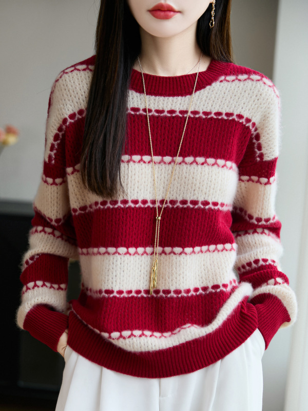 2026 Autumn/Winter New Pure Wool Seven-Gauge Thickened Round Neck Knitted Sweater Long Sleeve Hollow Out Color-Block Pullover Base Shirt 2026 Autumn/Winter New Pure Wool Seven-Gauge Thickened Round Neck Knitted Sweater Long Sleeve Hollow Out Color-Block Pullover Base Shirt