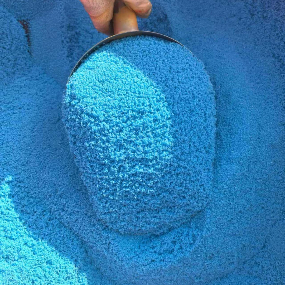 Новые материалы для творчества: цветной воск для рисования, воск для ледяных цветов, материалы для свечей (оптом от производителя)