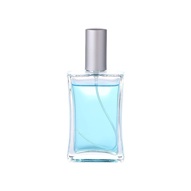 时尚新款玻璃卡口喷雾香水瓶50ml容量便携香水分装瓶按压喷雾瓶化