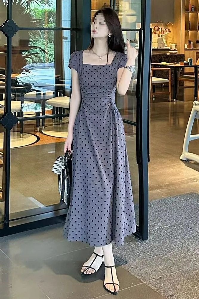 Váy maxi nữ cổ vuông họa tiết chấm bi tay ngắn xếp nếp thắt eo — Màu xám (váy dài), Màu xám (váy ngắn) chi tiết 1