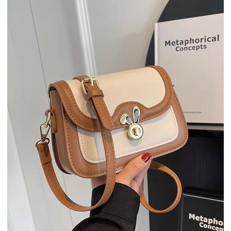 Wholesale Commuter Small Bags for Women 2025 New Style Crossbody Bag Fashionable Textured Small Shoulder Bag Versatile Single Shoulder Bag