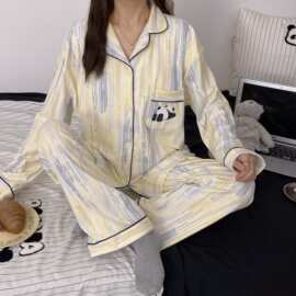 睡衣秋冬季女士新款舒肤绒带胸垫长袖长裤简约休闲冬季家居服套装