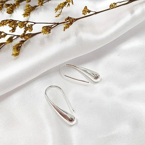 European and American ins style simple water drop earrings for women, personality, temperament, creative design, water drop shaped ear hooks, cross-border jewelry