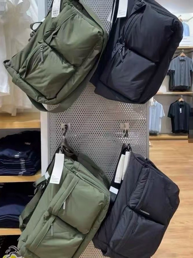 Shoulder bag, capacious one-shoulder bag, high-quality style