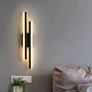 Длинный настенный светильник подвес золотой/чёрный LED