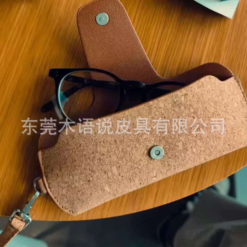 Durable Anti-Fall Cork Storage Box New Creative Cork Glasses Storage Bag Customized Factory