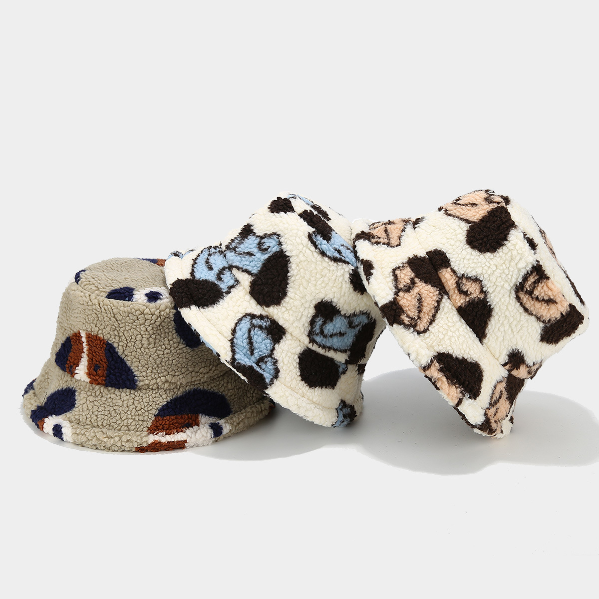 Amazon nuevo sombrero al aire libre de otoño y invierno para mujeres sombrero de bañera de cordero lindo perrito sombrero de peluche para hombre
