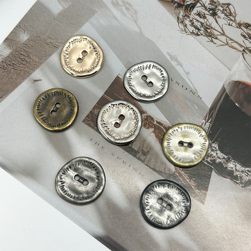 不规则两眼复古衬衫金属纽扣做旧感强烈西服风衣外套装饰金属纽扣