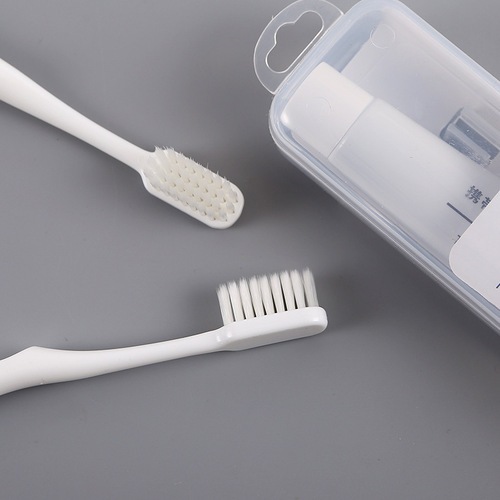 Portable travel toothbrush toothpaste set Japanese macaron toothbrush business trip travel hotel hotel B&B soft tooth