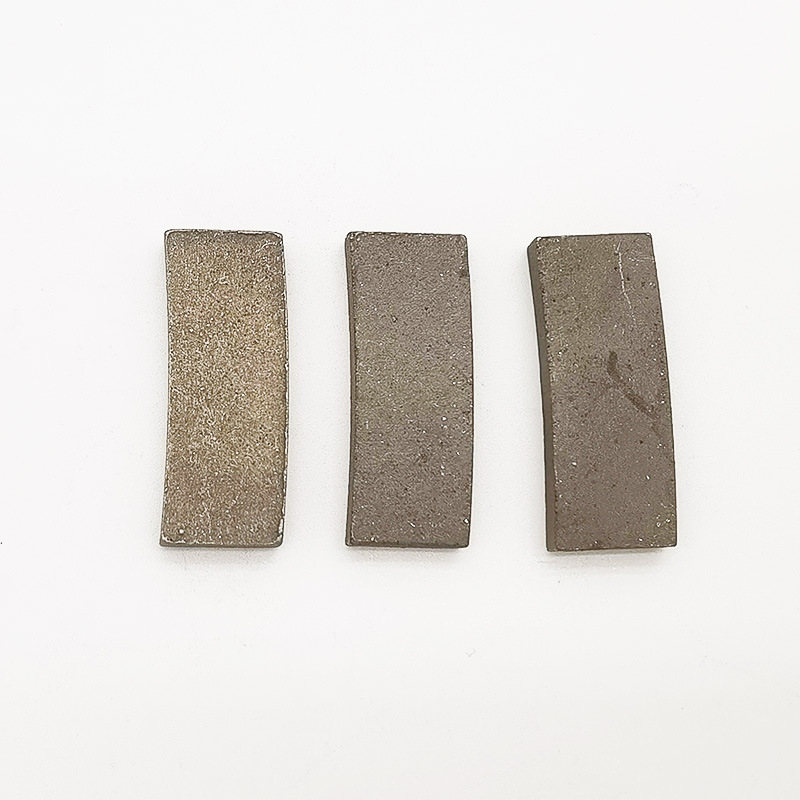 直径450mm*4.2*15*40安山岩金刚石刀头火山岩玄武岩长寿命耐用