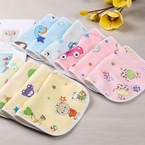 Baby crystal velvet bib bib cartoon newborn waterproof snap saliva napkin baby meal pocket U-shaped drop shipping