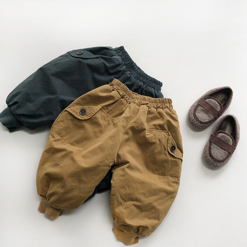 Pantalones calientes gruesos forrados de lana para niños de invierno para bebés nuevos pantalones sueltos para niños pantalones casuales de estilo coreano para niños image 5